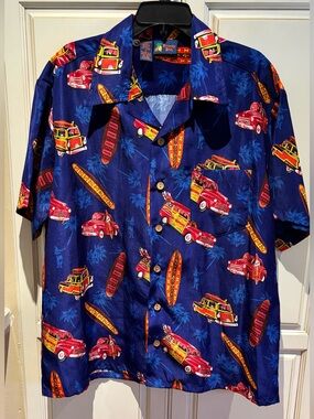 Roundly Bay blue hawaiian shirt woody wagon & surfboard Surfboards Short Sleeve